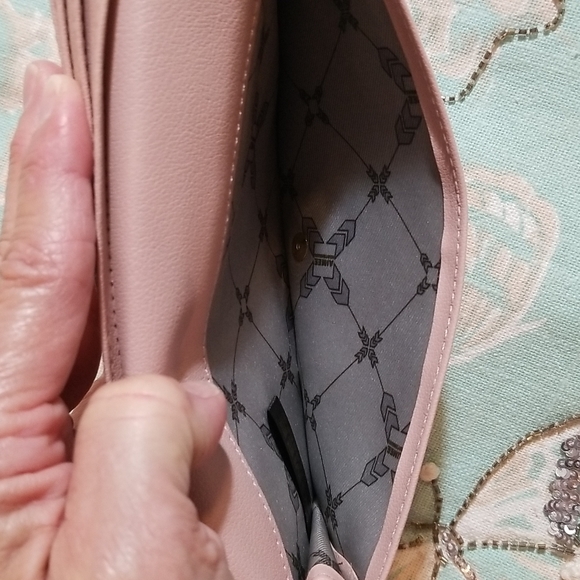 AIMEE KESTENBERG BLUSH MARIETTA WALLET - Picture 5 of 7